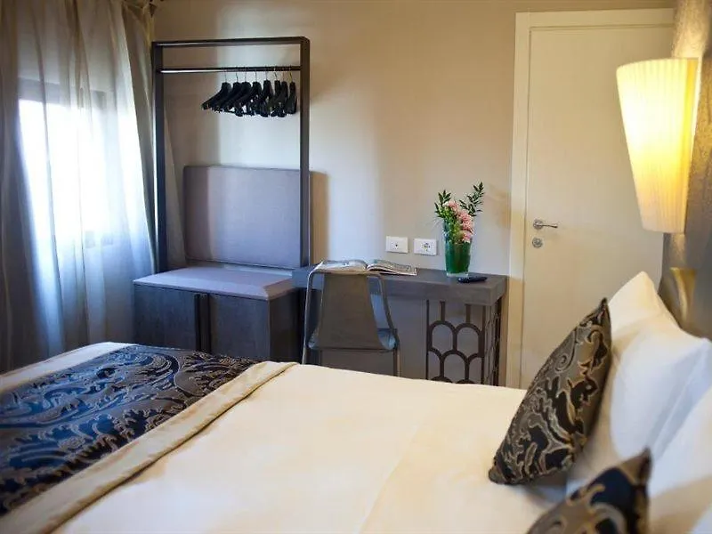 Alle Guglie Boutique Hotel Venedik 3*,