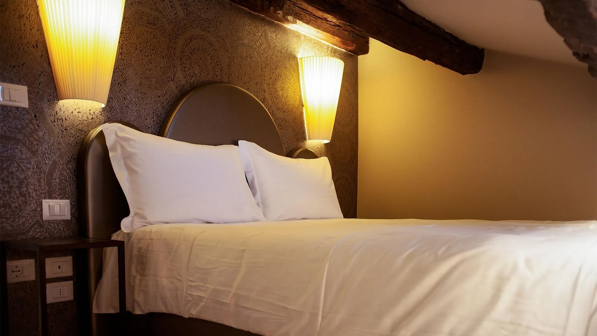 Alle Guglie Boutique Hotel Venedik 3*,  İtalya