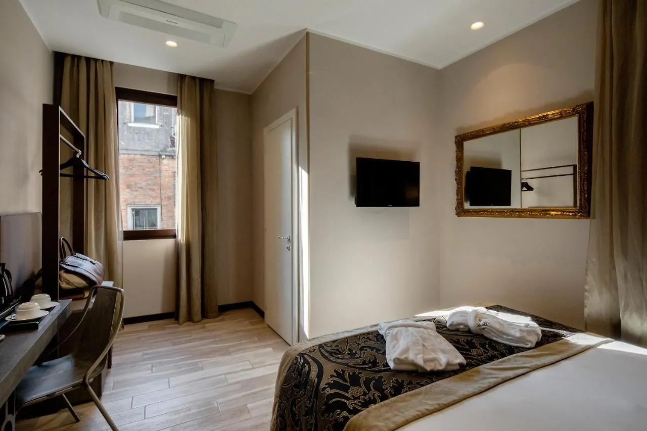 Alle Guglie Boutique Hotel Venedik