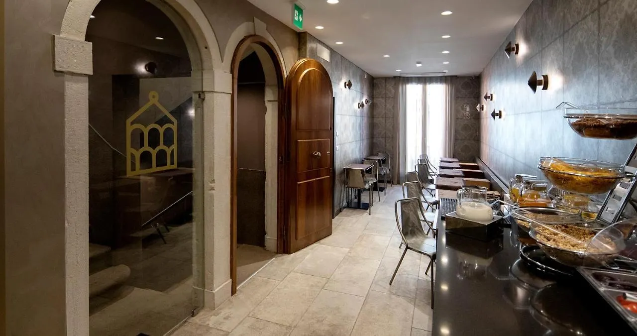 ***  Alle Guglie Boutique Hotel Venedik İtalya
