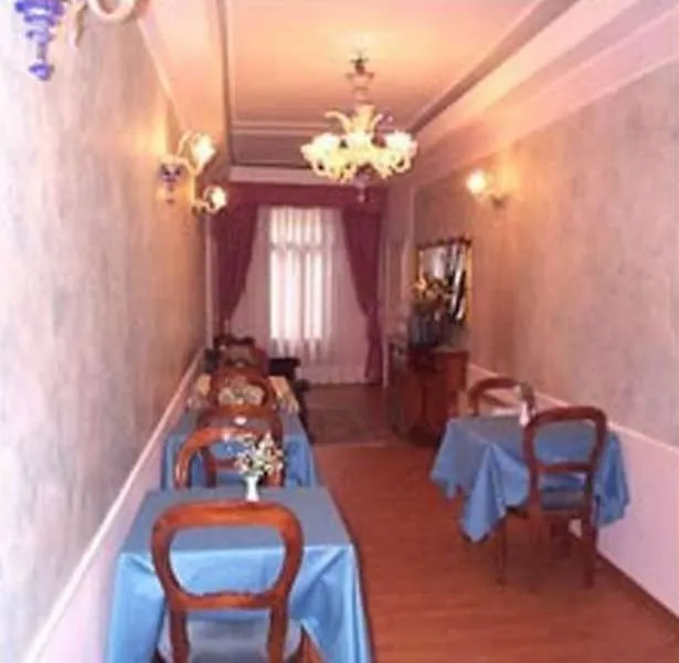 Alle Guglie Boutique Hotel Venedik