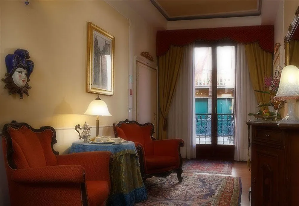 ***  Alle Guglie Boutique Hotel Venice Italy