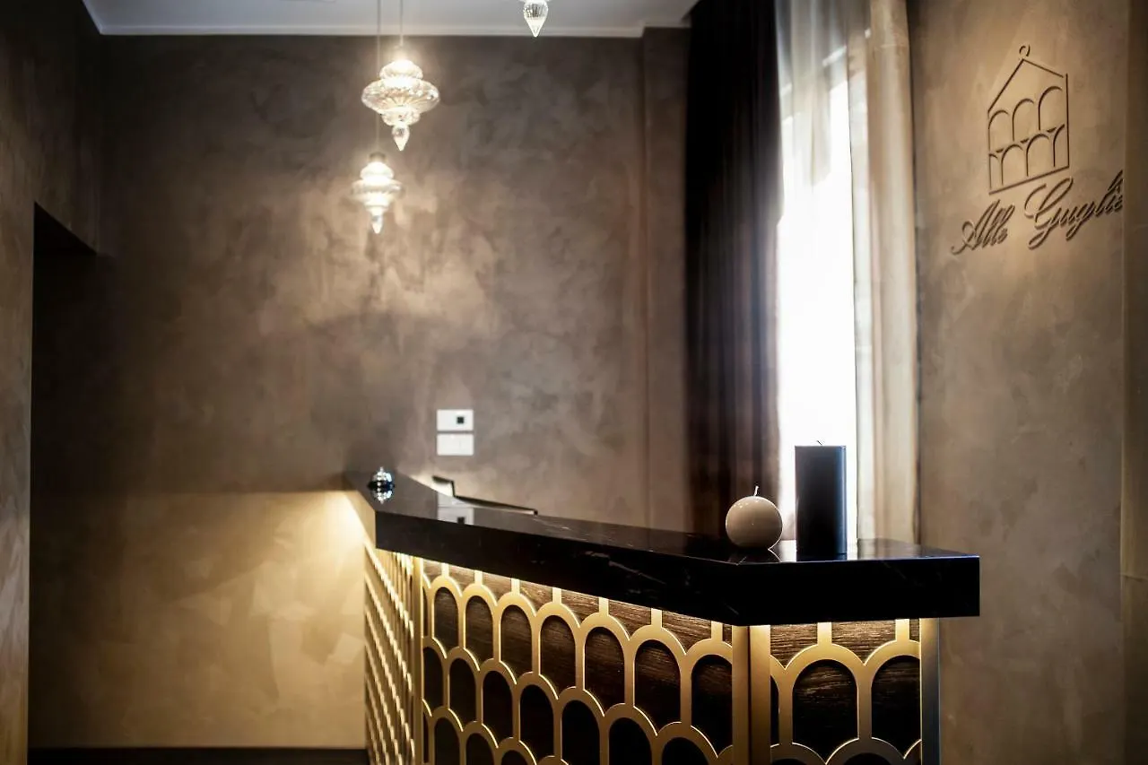 ***  Alle Guglie Boutique Hotel Venedik İtalya