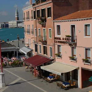 Ca' Formenta *** Veneza