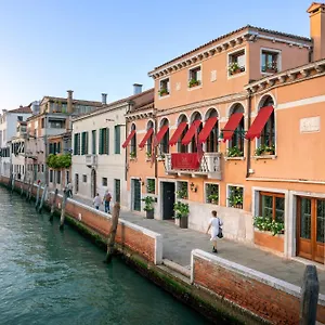 Excess Boutique & Private - Adults Only ***** Veneza